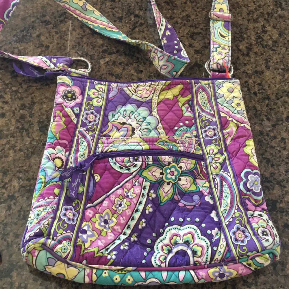 Vera bradley cross body purse paisley pattern